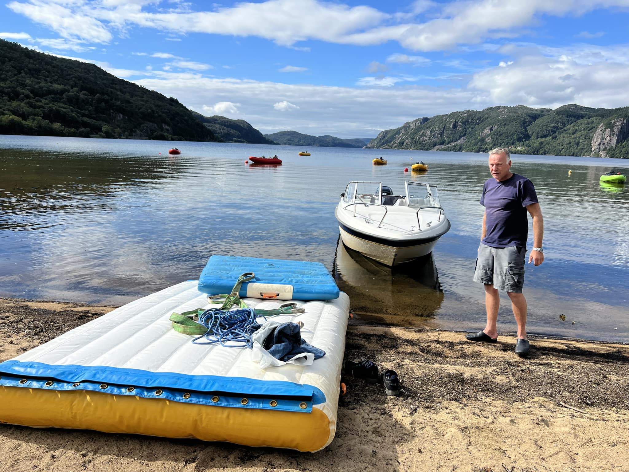 bad og strandliv lyngdal camping