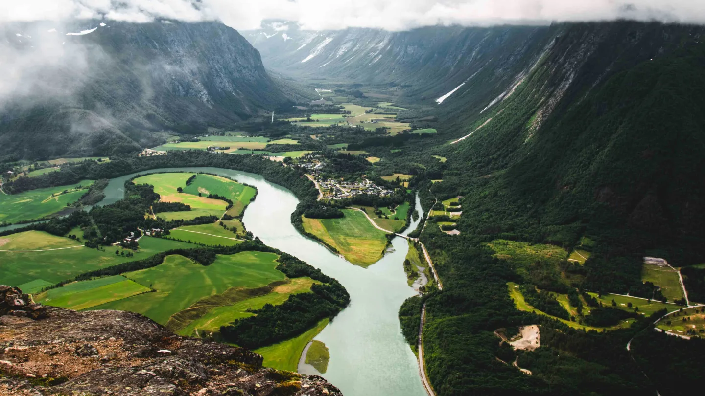 Pluscamp - vårlandskap